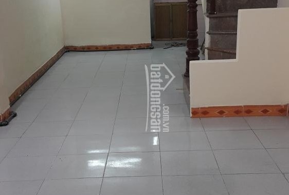 Bán nhà 2 tầng ngõ 219/19, Định Công Thượng